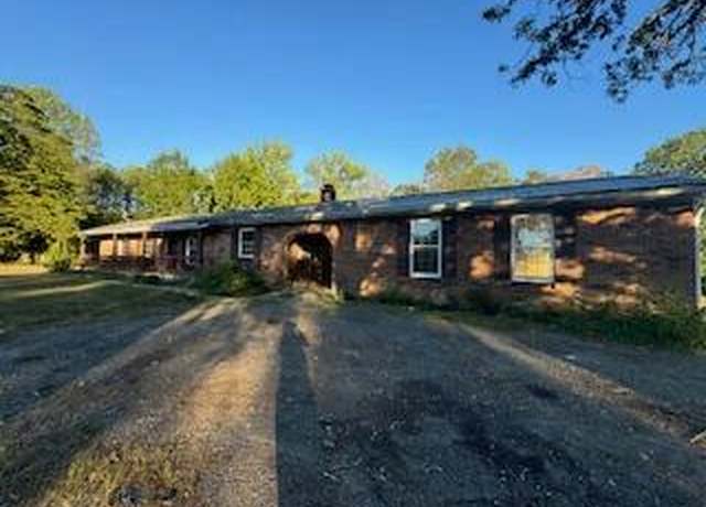 Property at 25 Fairview Rd, Oakman, AL 35579, 3 beds, 1.5 baths