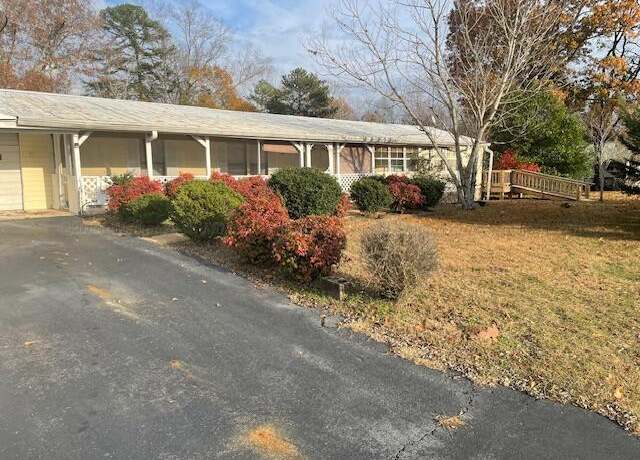 Property at 39 Hunter Dr, Double Springs, AL 35553, 3 beds, 2 baths