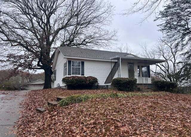 Property at 2506 8th Ave, Haleyville, AL 35565, 2 beds, 1 bath