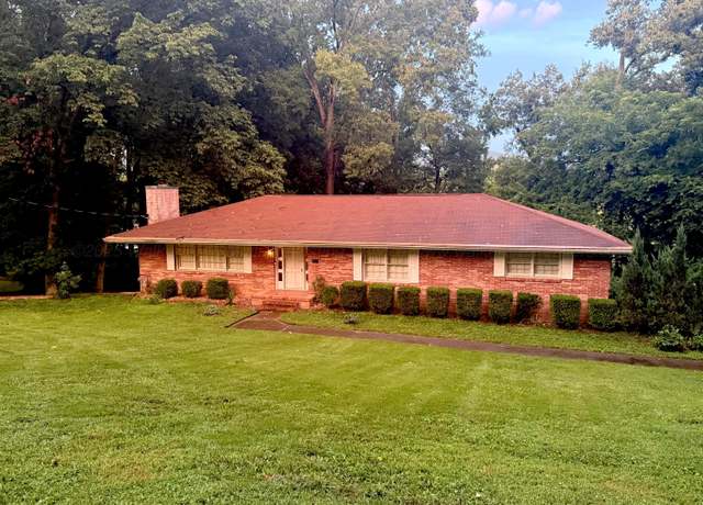 Property at 8009 Valley Dr, Huntsville, AL 35802, 5 beds, 3 baths