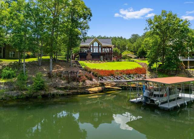 Property at 316 Boardwalk Way, Jasper, AL 35504, 4 beds, 3.5 baths