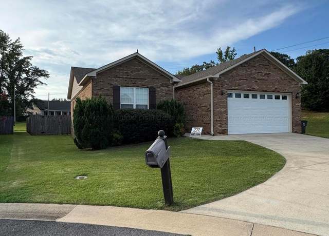 Property at 106 Stratford Ln, Winfield, AL 35594, 3 beds, 2 baths