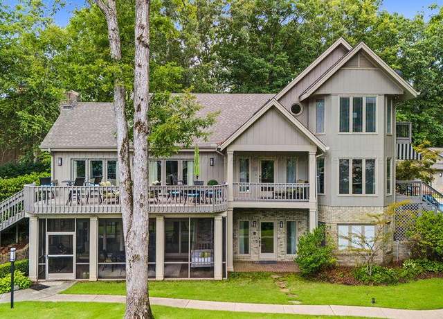 Property at 1020 Harbor Light Trl, Jasper, AL 35504, 5 beds, 0.5 baths