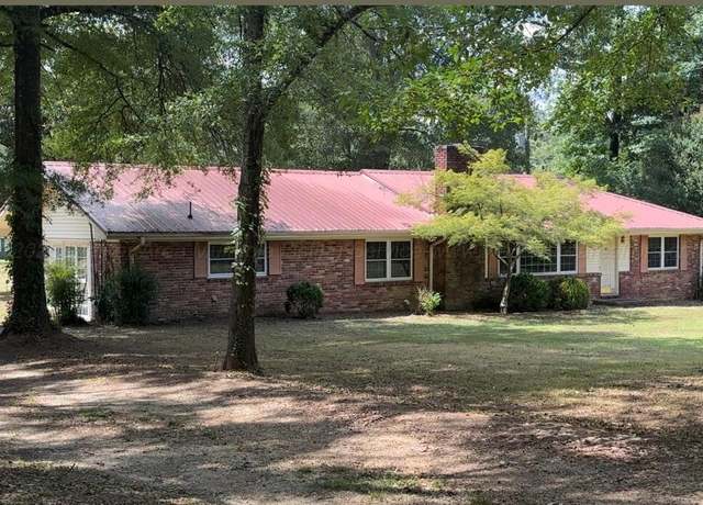 Property at 185 Forestdale Dr, Jasper, AL 35501, 3 beds, 2 baths