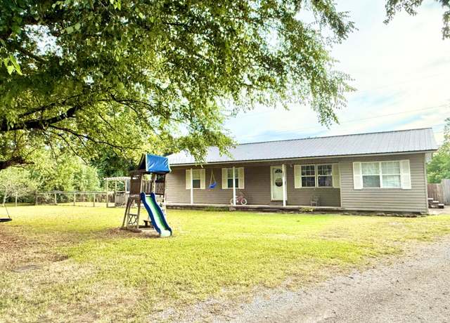 Property at 232 Rebecca Dr, Haleyville, AL 35565, 4 beds, 2 baths