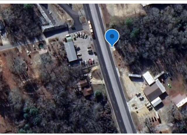 Property at 1400 11th Ave, Haleyville, AL 35565