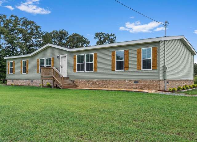 Property at 208 Wendy Way, Jasper, AL 35504, 4 beds, 2 baths