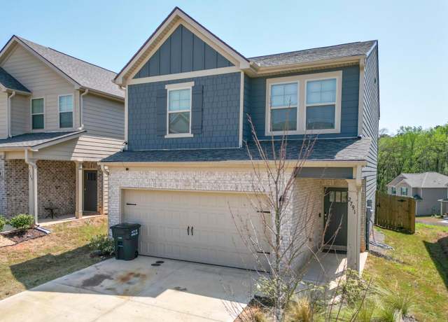 Property at 2791 Stokes Dr, Opelika, AL 36804, 4 beds, 2.5 baths