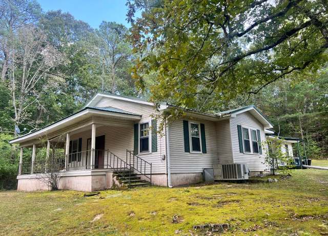 Property at 9596 Al-44, Brilliant, AL 35548, 2 beds, 1.5 baths