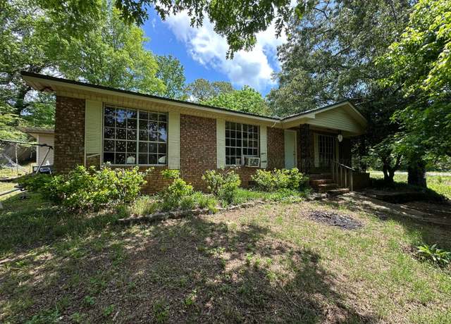 Property at 38 Taylor Rd, Jasper, AL 35501, 4 beds, 2 baths