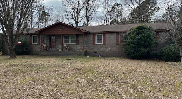 Photo of 395 2nd St, Lynn, AL 35575