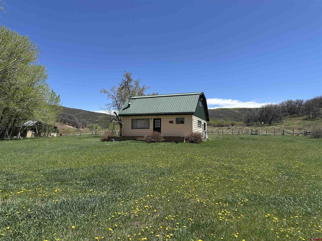 25659 Bear Creek Rd - Photo 4 of 43 25659 Bear Creek Rd