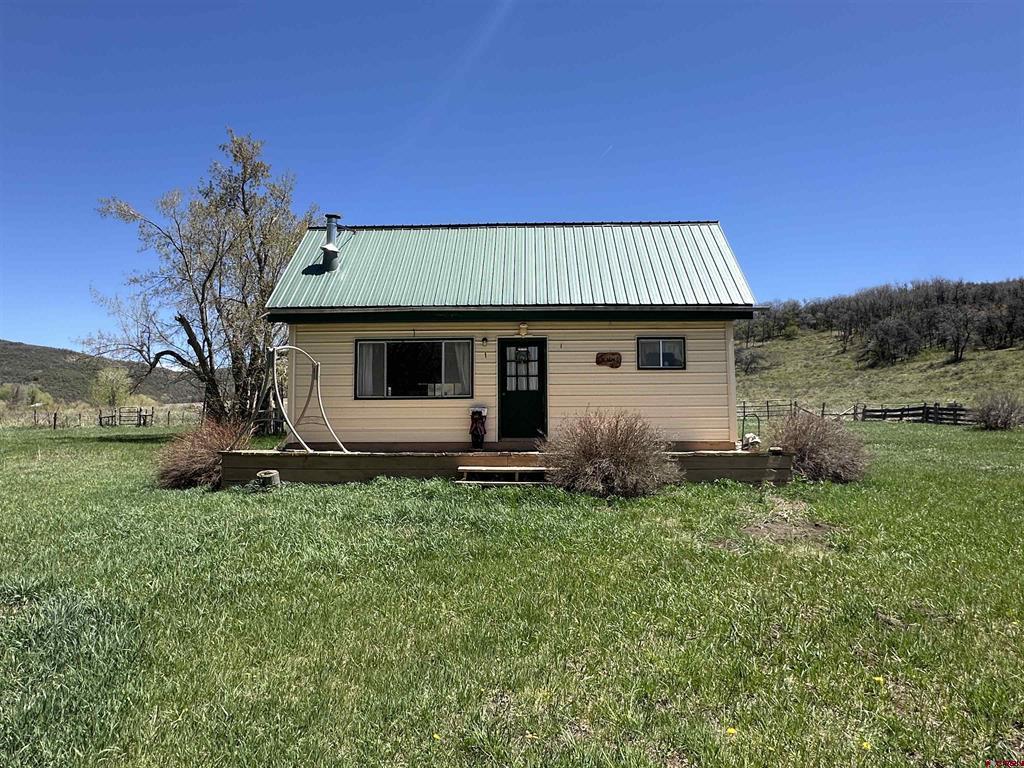 25659 Bear Creek Rd - Photo 7 of 43 25659 Bear Creek Rd