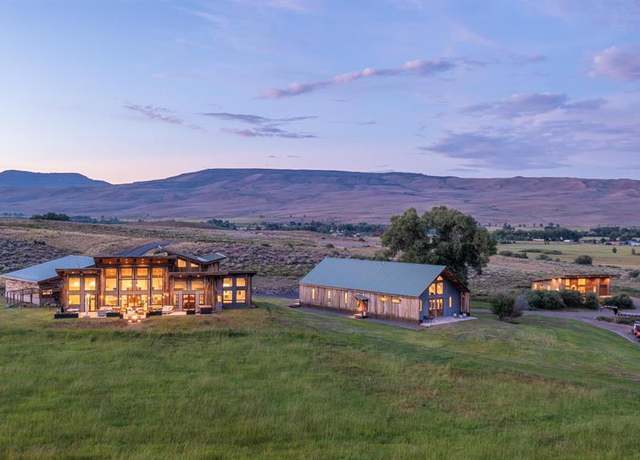 Property at 347 Overlook Trl, Gunnison, CO 81230, 6 beds, 5.5 baths