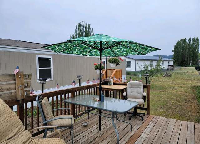 Property at 52 Bonanza Ave, Pagosa Springs, CO 81147, 3 beds, 2 baths