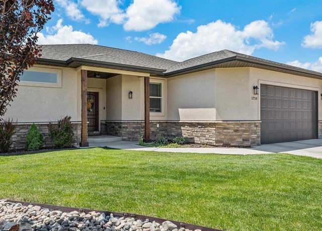 Property at 1710 Galaxy Dr, Montrose, CO 81401, 4 beds, 2 baths