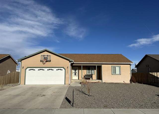 Property at 3004 Adcock Dr, Alamosa, CO 81101, 4 beds, 2 baths