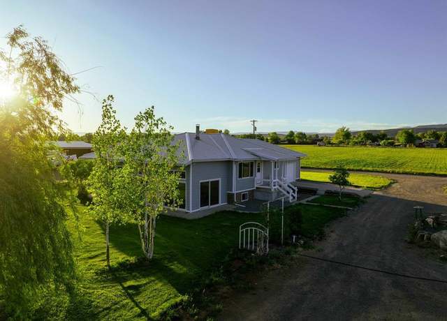 Property at 9627 3200 Rd, Hotchkiss, CO 81416, 3 beds, 2 baths