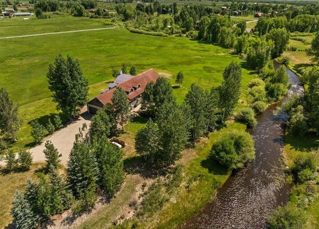 Property at 690 Sierra Vista Way, Gunnison, CO 81230, 4 beds, 3.5 baths