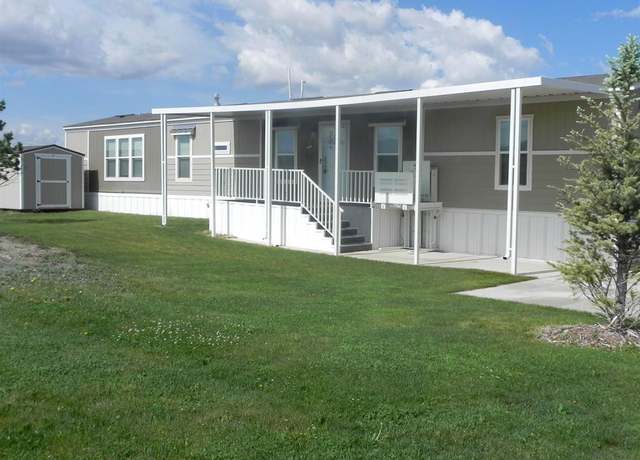 Property at 901 6530 Rd #2835, Montrose, CO 81401, 3 beds, 2 baths