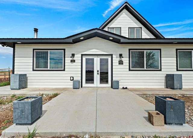 Property at 225 Prospect Dr, Durango, CO 81303, 3 beds, 2 baths