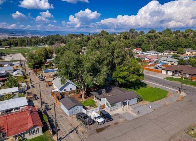 Property at 433 E 11th St, Delta, CO 81416, 3 beds, 2 baths