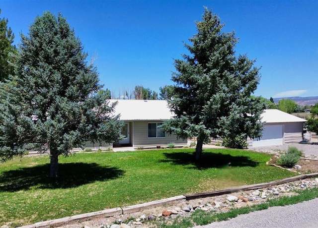 Property at 60711 Horizon Rd, Montrose, CO 81403, 4 beds, 2 baths