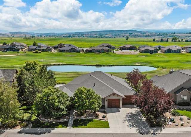 Property at 1016 Black Canyon Way, Montrose, CO 81403, 4 beds, 3 baths