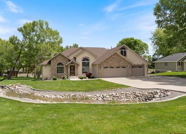 Property at 16900 Wildwood Dr, Montrose, CO 81403, 4 beds, 3.5 baths