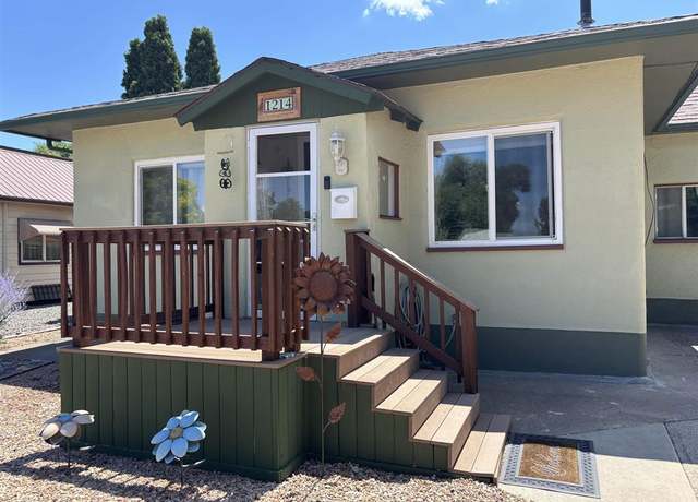 Property at 1214 N 1st St, Montrose, CO 81401, 4 beds, 3 baths