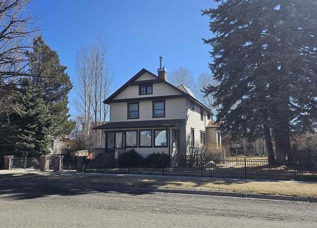 Property at 130 Dennis St, Monte Vista, CO 81144, 3 beds, 3 baths