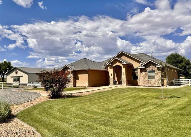 Property at 1889 Snaffle Bit Rd, Delta, CO 81416, 5 beds, 3.5 baths