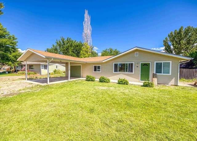 Property at 226 Maple Dr, Hotchkiss, CO 81419, 4 beds, 1.5 baths