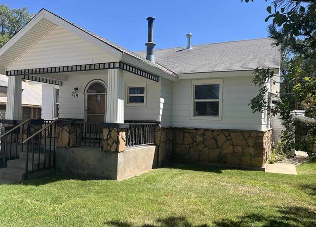 Property at 219 E Montezuma Ave, Cortez, CO 81321, 3 beds, 2 baths