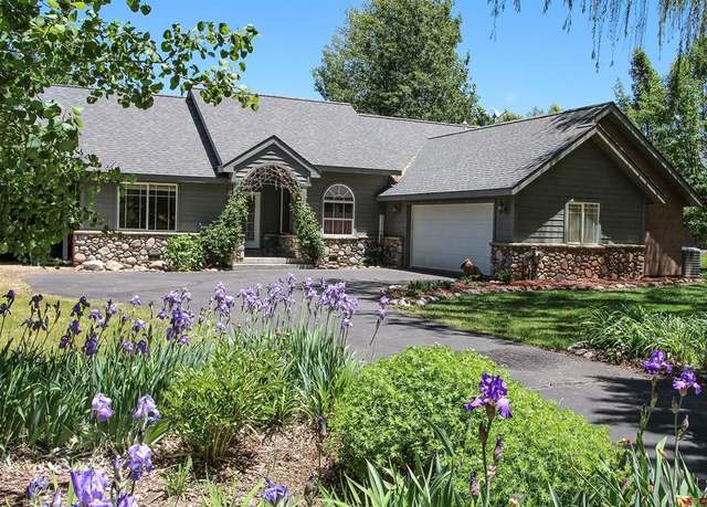 Property at 67 Gleneagles Dr, Durango, CO 81301, 4 beds, 3 baths