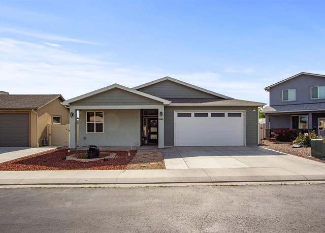 Property at 506 Grama Ct, Grand Junction, CO 81504, 3 beds, 2 baths