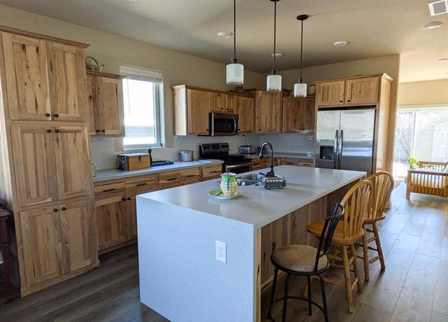 Property at 117 North Fork Ave, Paonia, CO 81428, 2 beds, 2 baths