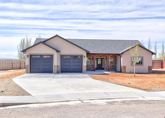 Property at 2245 Par Dr, Cortez, CO 81321, 3 beds, 2 baths