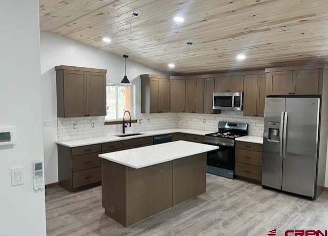 Property at 86 Spruce Way, Bayfield, CO 81122, 4 beds, 2.5 baths