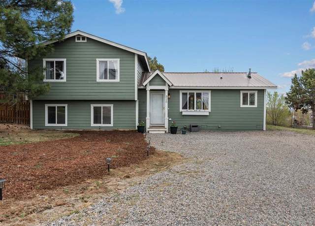 Property at 826 E Tamarack Dr, Bayfield, CO 81122, 3 beds, 2 baths