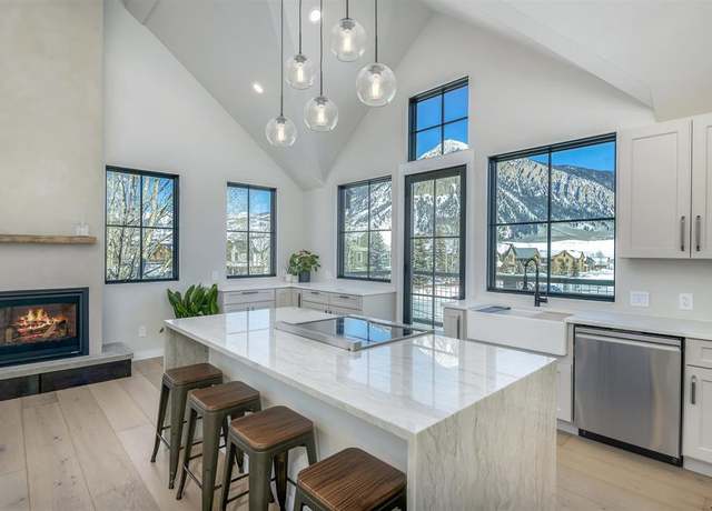 Property at 705 Ninth St, Crested Butte, CO 81224, 4 beds, 3.5 baths
