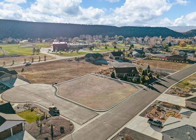 Property at 305 SE Limestone Ct, Cedaredge, CO 81413
