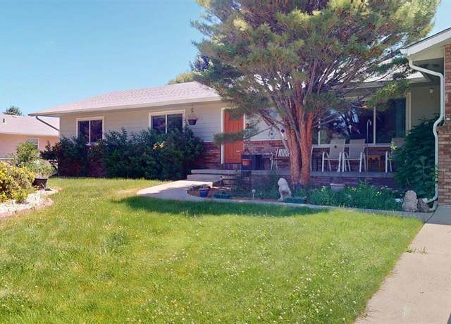 Property at 100 Paonia Ave, Paonia, CO 81428, 4 beds, 2.5 baths
