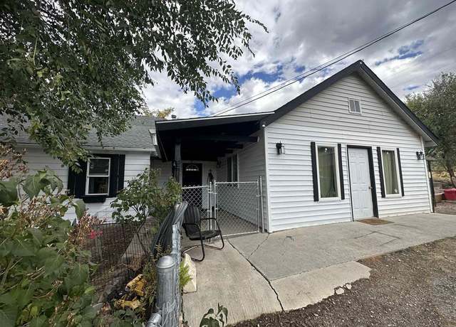 Property at 428 J St, Crawford, CO 81415, 4 beds, 2 baths