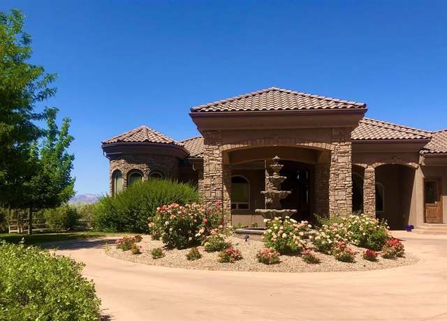 Property at 714 Washington Ct, Grand Junction, CO 81507, 5 beds, 3.5 baths