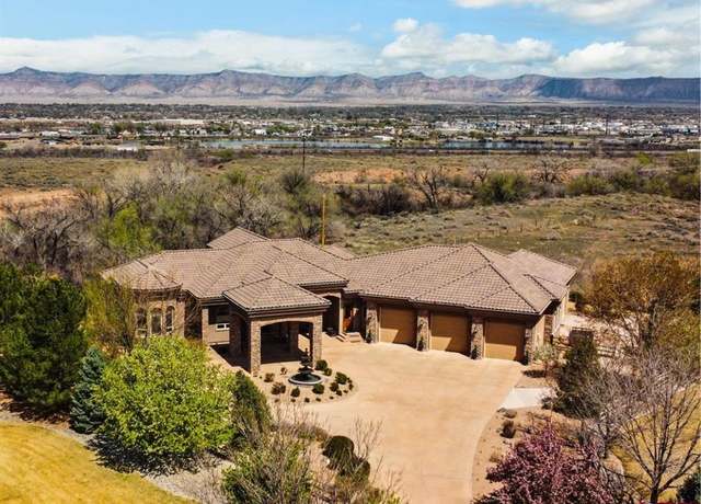 Property at 714 Washington Ct, Grand Junction, CO 81507, 5 beds, 3.5 baths