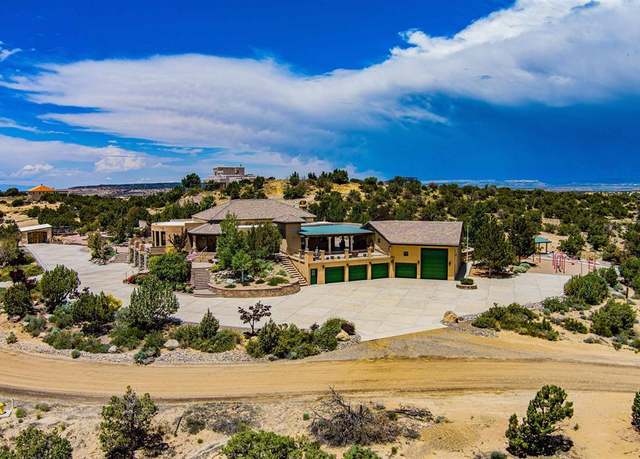 Property at 6255 Hood Mesa Trl, Farmington, NM 87401, 3 beds, 3 baths