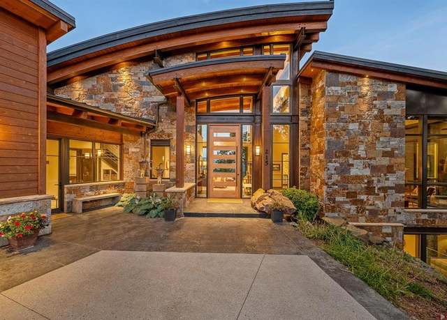 Property at 215 Old Stage Coach Pass, Durango, CO 81301, 4 beds, 4.5 baths