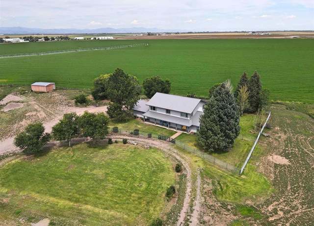 Property at 299 N Farm Rd, Monte Vista, CO 81144, 4 beds, 3.5 baths