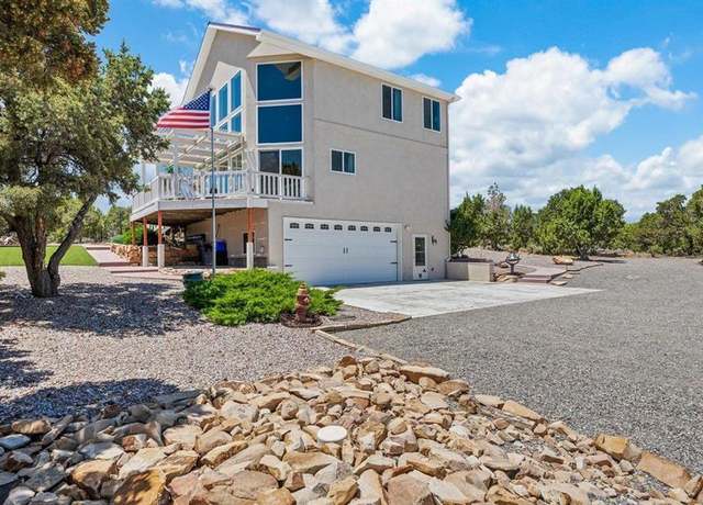 Property at 61850 V62 Trl, Montrose, CO 81403, 2 beds, 2 baths